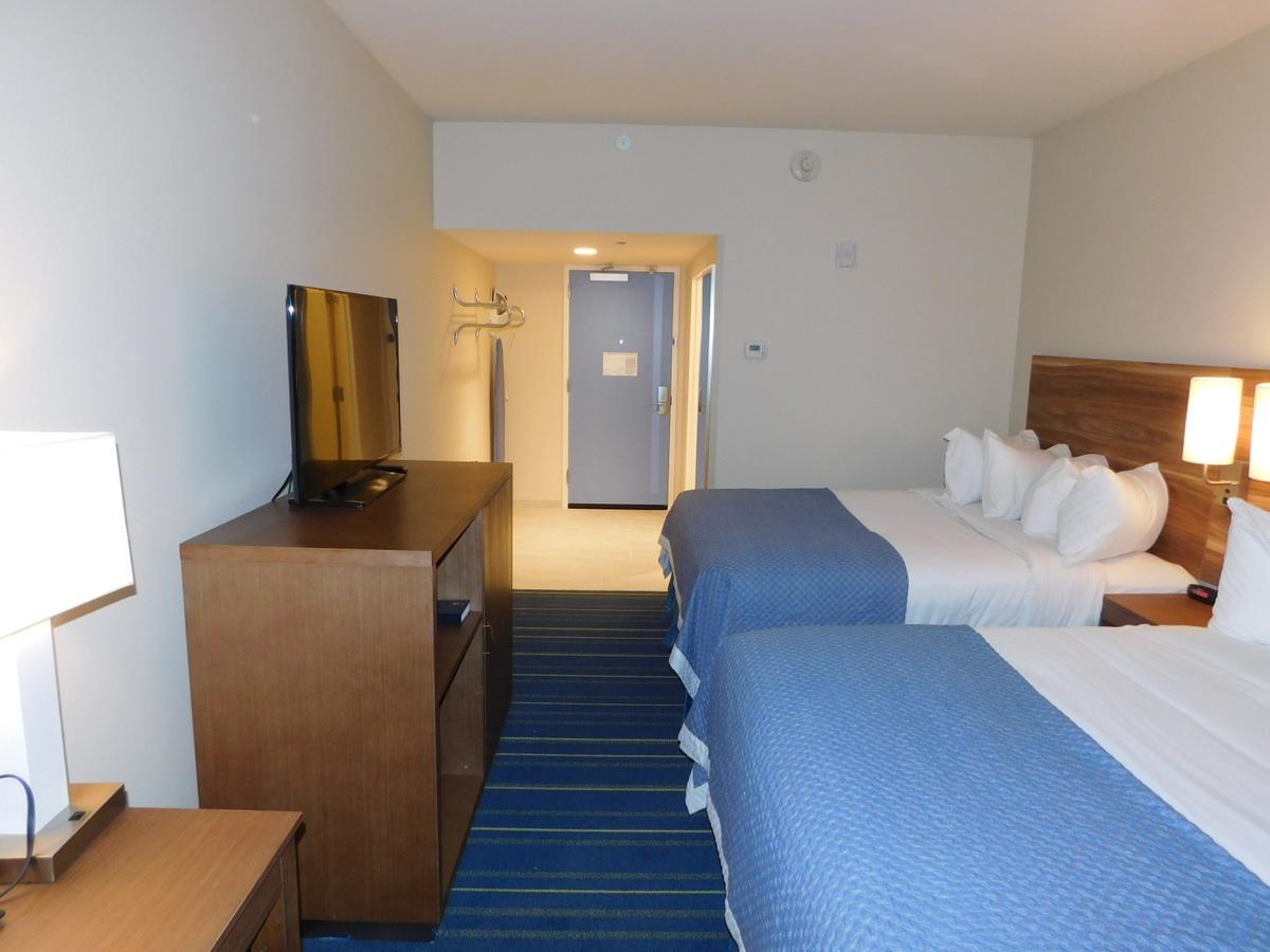 Hotel Days & By Wyndham Ne